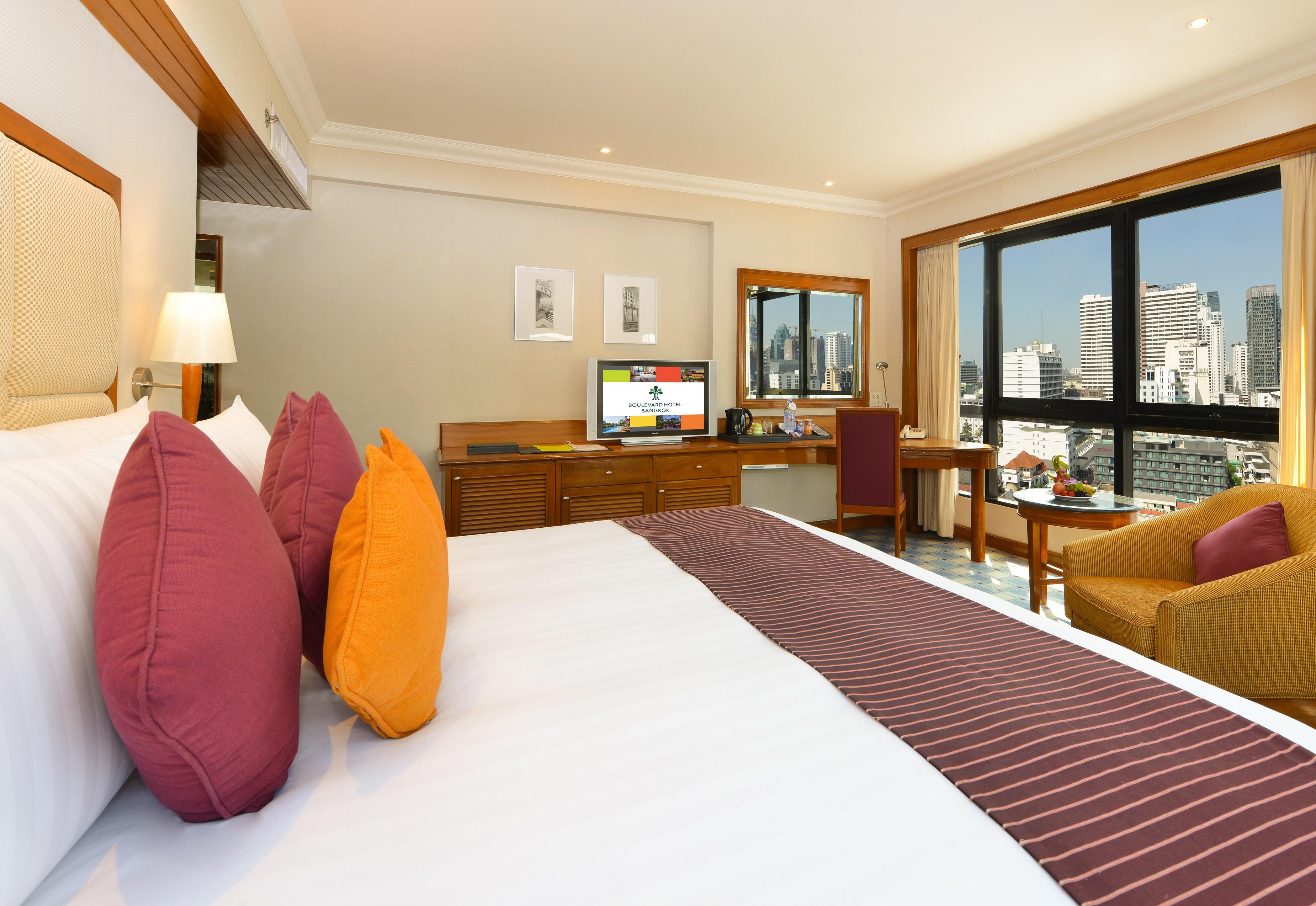 Nh Bangkok Sukhumvit Boulevard Exteriör bild Deluxe Room
