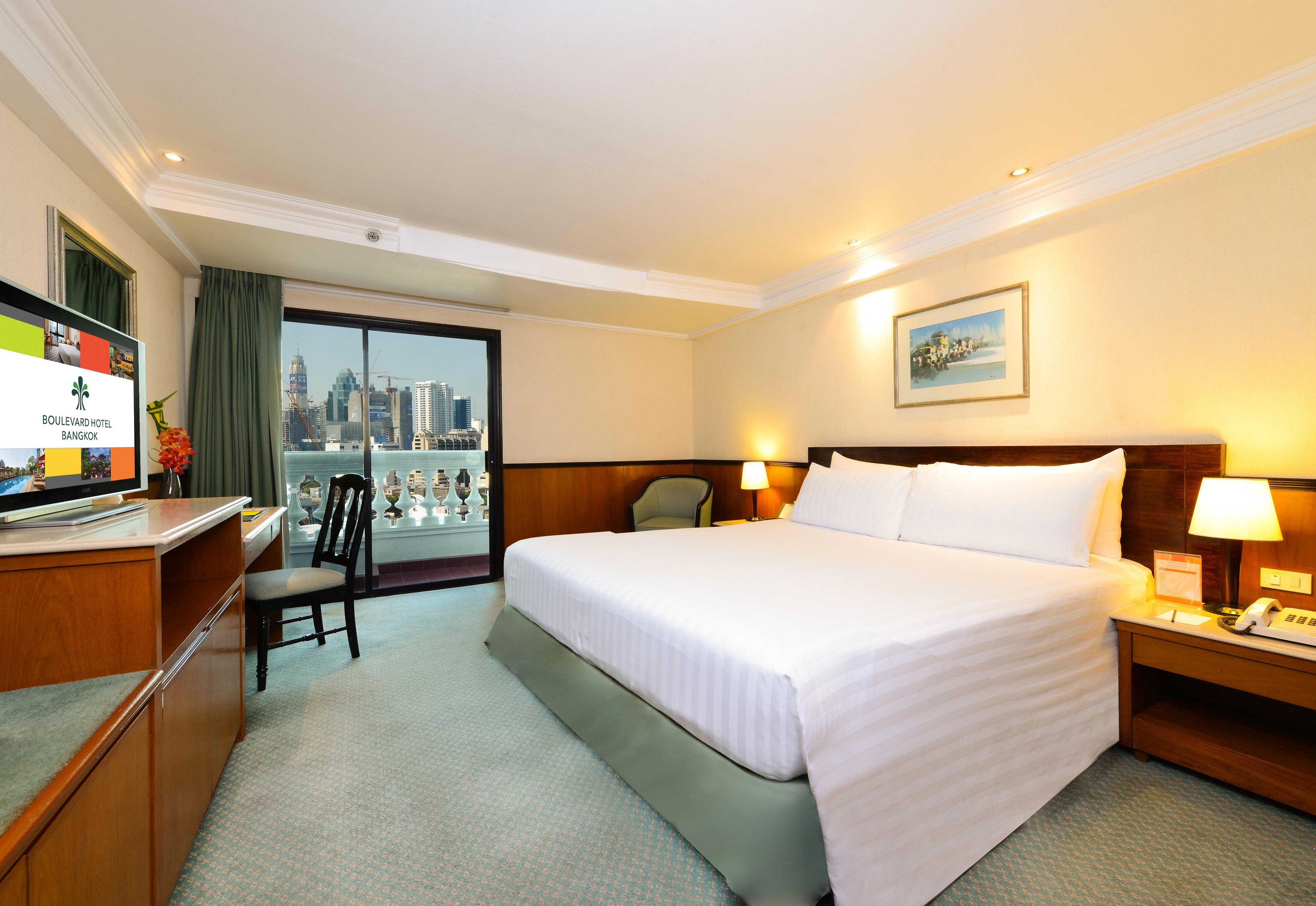 Nh Bangkok Sukhumvit Boulevard Exteriör bild Deluxe Room