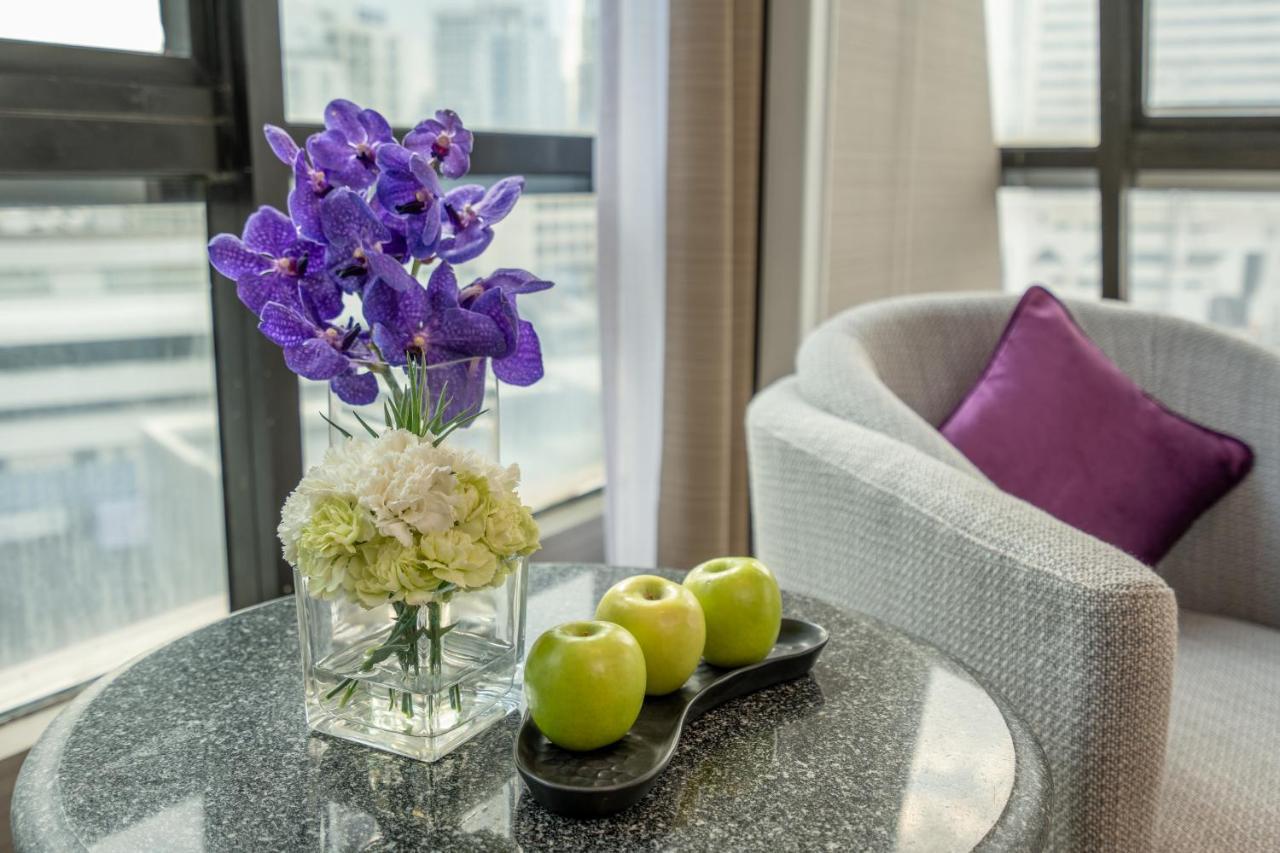 Nh Bangkok Sukhumvit Boulevard Exteriör bild A suite at the hotel