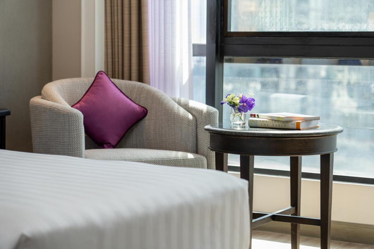Nh Bangkok Sukhumvit Boulevard Exteriör bild A room at the hotel